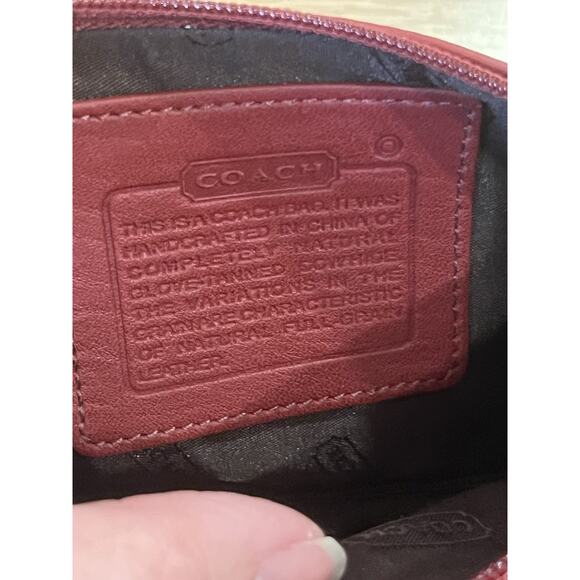 Coach Legacy Classic Red Turn-lock Leather Wristlet wallet Brass Hardware EUC - Picture 6 of 6